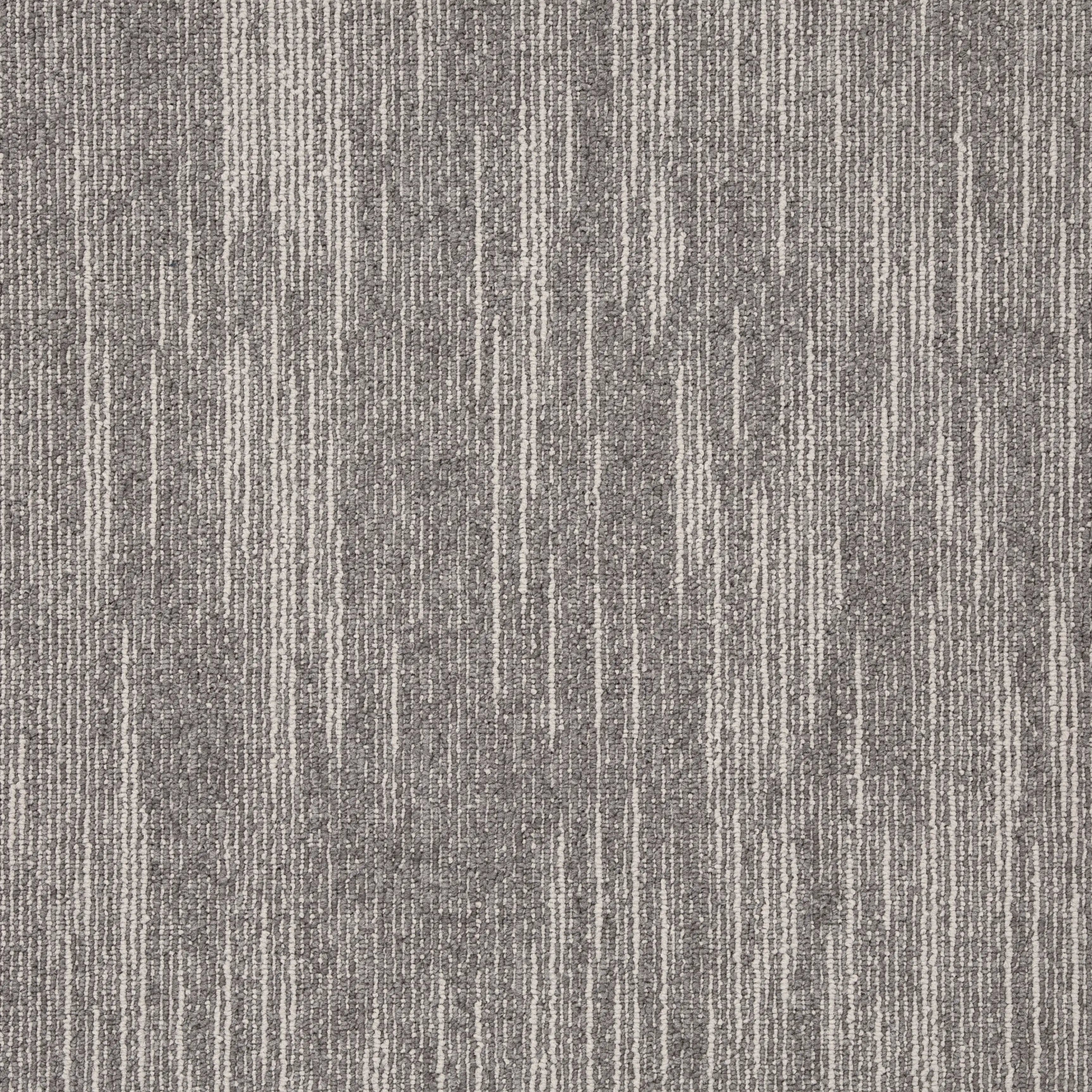 Brown 005 - Bolt