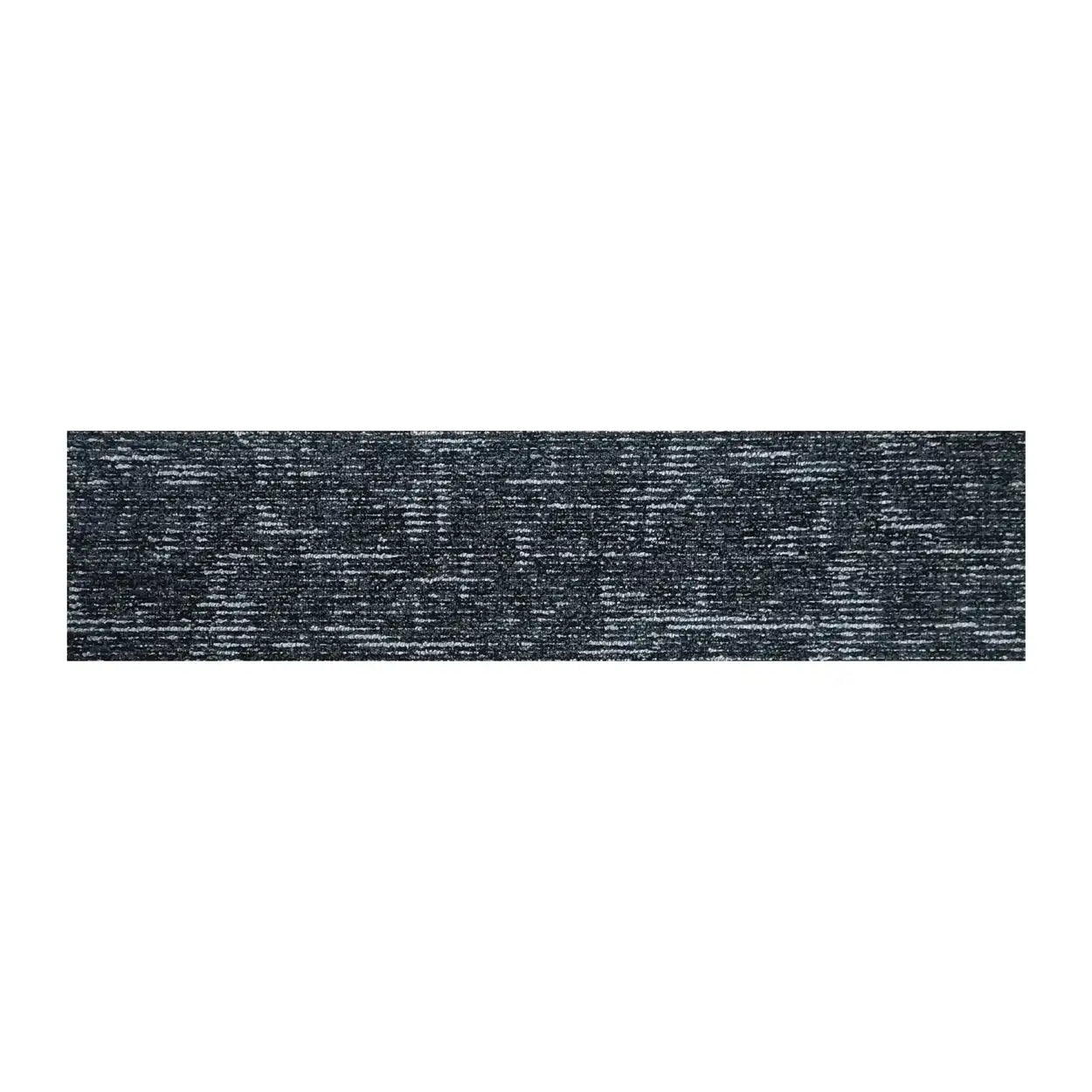 BLACK 01 - FOUNDATION